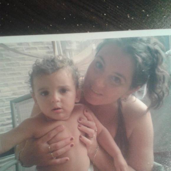 Meet your Posher, Laura - Picture 1 of 1